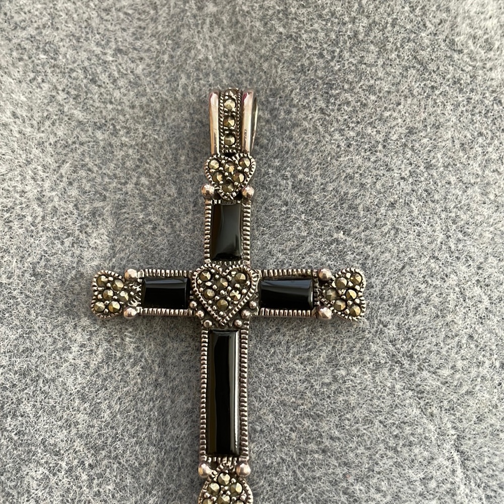 Vintage Black Onyx Cross